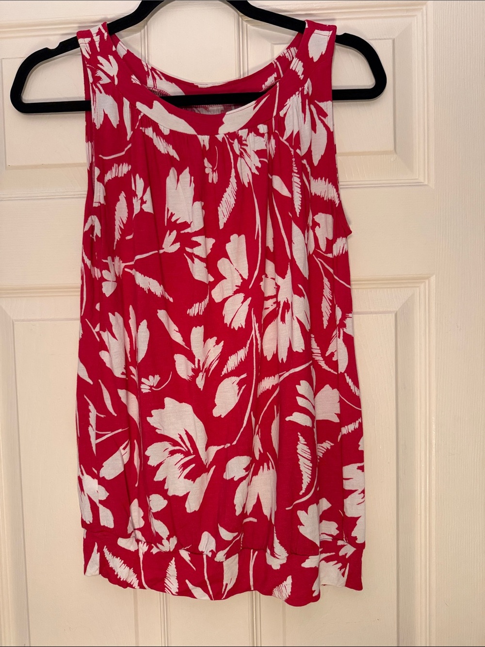 Loft Pink & White Floral Sleeveless Tank
